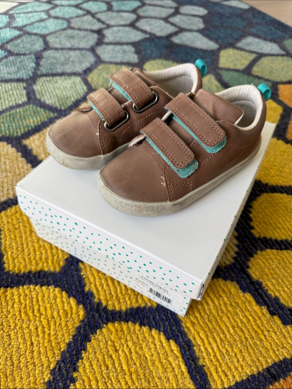 Ten Little everyday original mocha brown 10